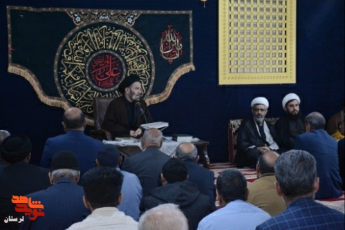 گزارش تصویری/برگزاری جلسات تفسیر قرآن در ماه رمضان