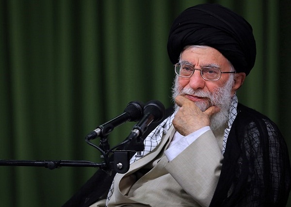 Ayatollah Khamenei issued a massage of condolence following martyrdom of cleric in Kazerun