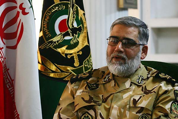 یادواره سرداران، فرماندهان و ۵۰۰شهید شهرستان صومعهسرا برگزار می شود یادواره سرداران، فرماندهان و ۵۰۰شهید شهرستان صومعهسرا برگزار می شود