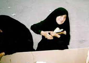سروده زیبایی از جانباز معزز حمید میرزایی در وصف بی قراری مادران شهید سروده زیبایی از جانباز معزز حمید میرزایی در وصف بی قراری مادران شهید
