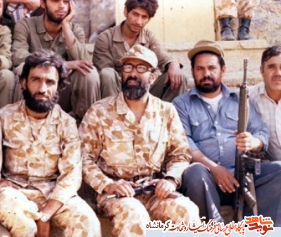 قسم به اشک یتیمان تا آخرین قطره خون علیه دشمنان می جنگیم قسم به اشک یتیمان تا آخرین قطره خون علیه دشمنان می جنگیم