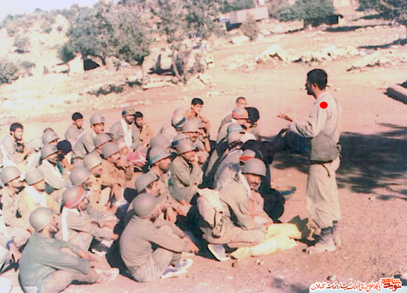 سردار شهید مهدي شريفي پور: مکر و حيله منافقين و اربابشان آمريکا را بخودشان باز گردان سردار شهید مهدي شريفي پور: مکر و حيله منافقين و اربابشان آمريکا را بخودشان باز گردان