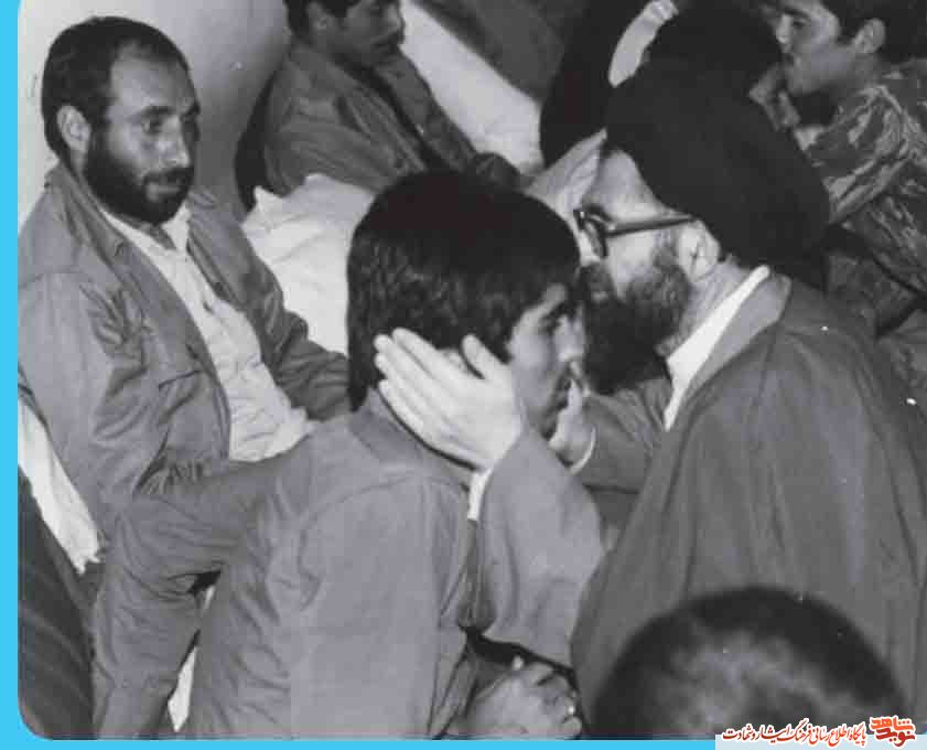 گفنگو با جانباز شهید کورش اسماعیل پور گفنگو با جانباز شهید کورش اسماعیل پور