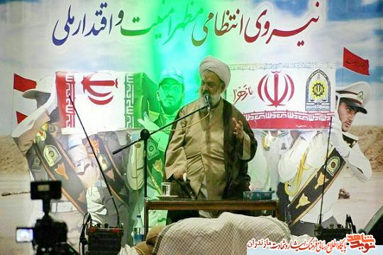 نخستين یادواره 25 شهيد نیروی انتظامی بابلسر برگزار شد نخستين یادواره 25 شهيد نیروی انتظامی بابلسر برگزار شد