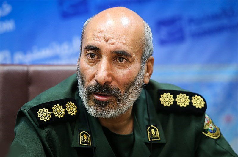 وداع عمومی با پیکر 135 شهید تازه تفحص شده وداع عمومی با پیکر 135 شهید تازه تفحص شده