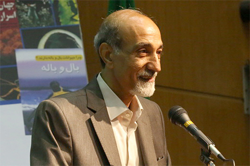 دیوارِ ترجمه ادبیات پایداری کج بالا می رود دیوارِ ترجمه ادبیات پایداری کج بالا می رود