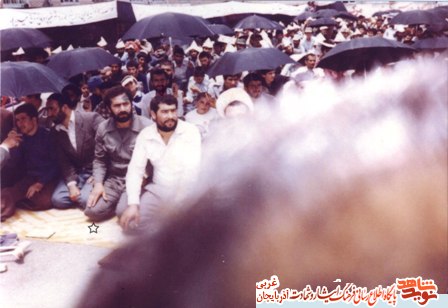 پاسدار وظیفه ای که از ماموران شاه ترسی به دل نداشت پاسدار وظیفه ای که از ماموران شاه ترسی به دل نداشت