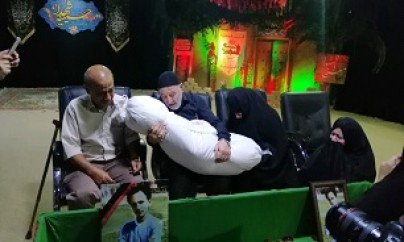 دیدار پدر و پسر پس از ۳۷ سال در معراج الشهدا دیدار پدر و پسر پس از ۳۷ سال در معراج الشهدا