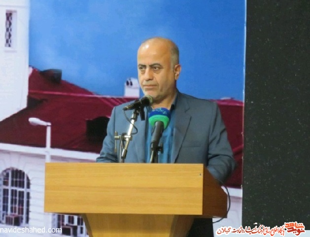 آزادگان هرگز از اصول و اعتقاداتشان عقبنشینی نکردند آزادگان هرگز از اصول و اعتقاداتشان عقبنشینی نکردند