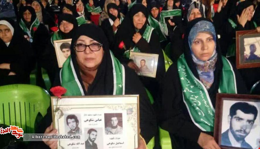دومین یادواره ٣۵٢ شهید والامقام منطقه رجایی شهر کرج برگزار شد+تصویر دومین یادواره ٣۵٢ شهید والامقام منطقه رجایی شهر کرج برگزار شد+تصویر