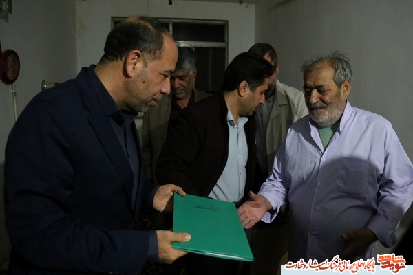 دیدار مسئولان شهرستان بجنورد با خانواده شهید دیدار مسئولان شهرستان بجنورد با خانواده شهید