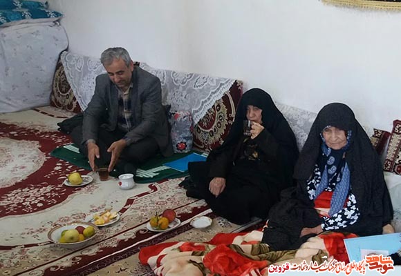 حضور ایثارگران در پیادهروی اربعین، نشان از ارادت آنان به اهلبیت(ع) دارد حضور ایثارگران در پیادهروی اربعین، نشان از ارادت آنان به اهلبیت(ع) دارد