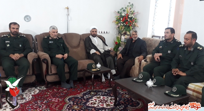 دیدار با خانواده معظم شهدای چالدران دیدار با خانواده معظم شهدای چالدران