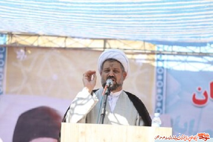 طنین فریاد طنین فریاد