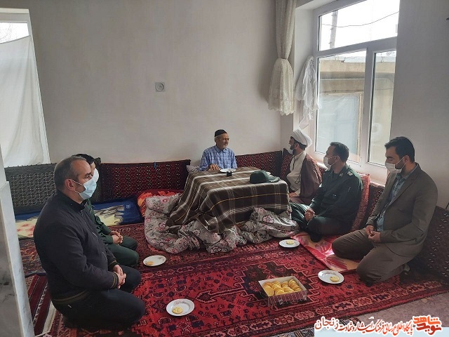 گزارش تصویری/ دیدار با خانواده های شاهد و ایثارگر خرمدره در سال جدید