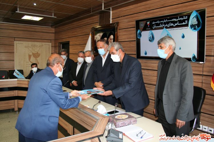 گزارش تصویری/مراسم تجلیل از آزادگان برگزار شد