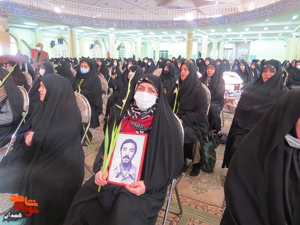 گزارش تصویری| تجلیل از مادران شهدا (۱)