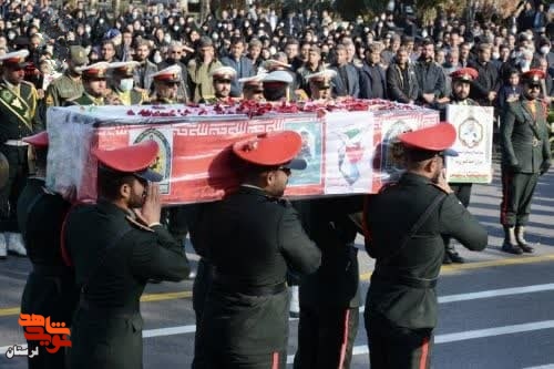 شهادت اوج بندگی است