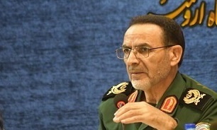 شهید مطهری چراغی فروزان در مسیر تعلیم و تربیت است شهید مطهری چراغی فروزان در مسیر تعلیم و تربیت است