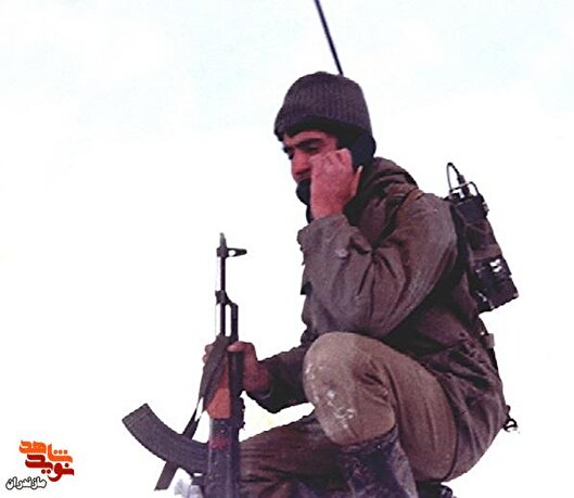 مردی از تبار نور