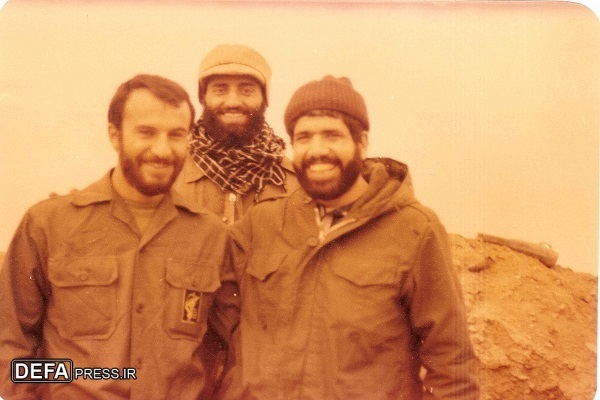 زیر لب گفت: «الهی رضا برضائک» و جان داد! زیر لب گفت: «الهی رضا برضائک» و جان داد!
