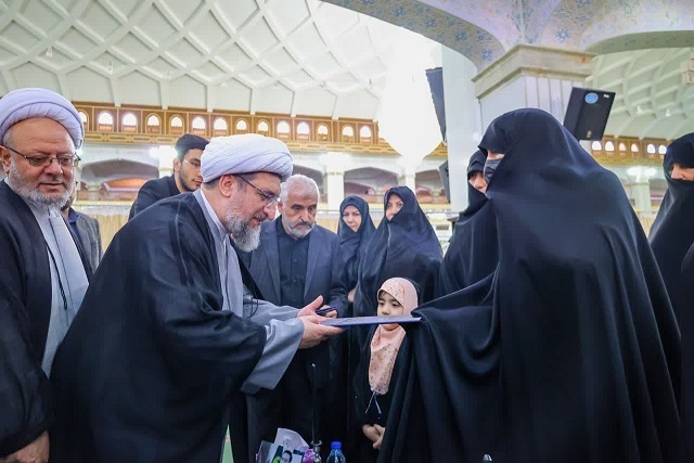 بزرگداشت شهدای خدمت در تبریز با حضور رئیس جمهور ایران