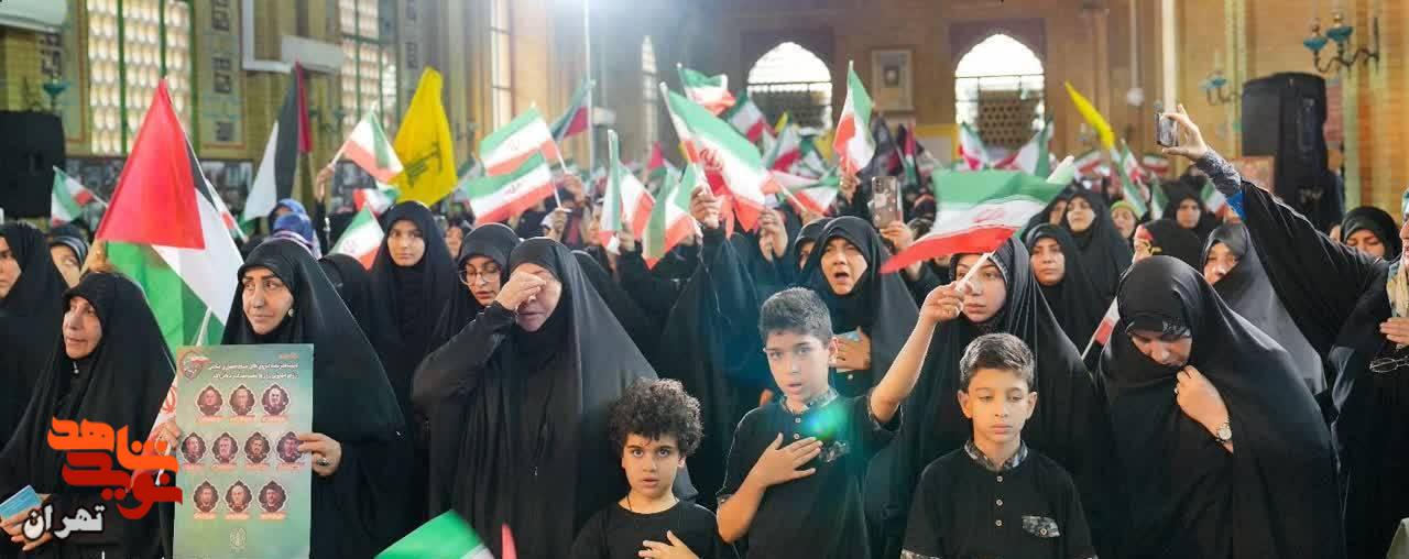 اجتماع «زنان عاشورایی رهروان زینبی»