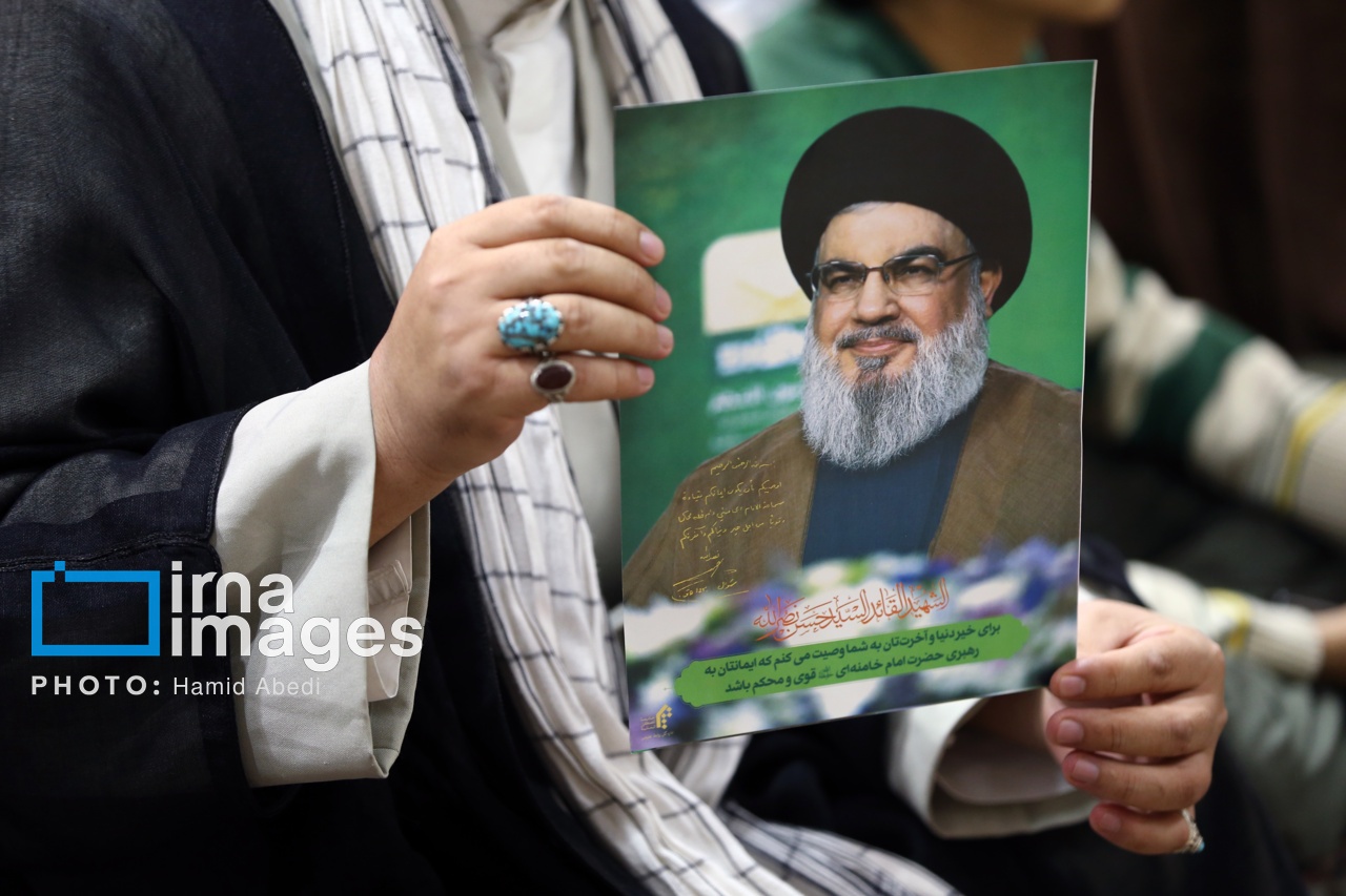 آئین بزرگداشت شهید سیدحسن نصرالله در پایتخت عراق برگزار شد آئین بزرگداشت شهید سیدحسن نصرالله در پایتخت عراق برگزار شد