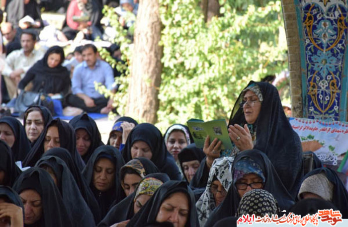 تصاویری از حضور پرشکوه مردم در مراسم دعای عرفه ، گلزار شهدای گمنام شهر ایلام