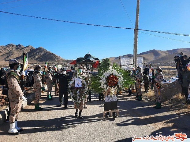 تشییع دو شهید گمنام دفاع مقدس در شهرستان مهدیشهر