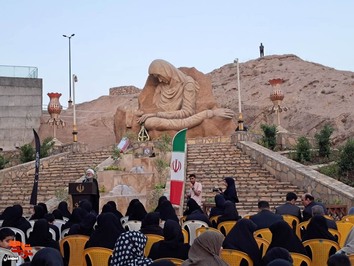 آیین رونمایی از المان مادر شهید- هجدهم تیرماه ۱۴۰۳ محل گذر فرهنگی شهرستان شاهرود