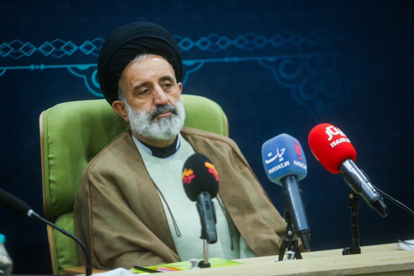 پویش بینالمللی «ایثار؛ من مینویسم» میتواند زمینهساز گسترش پیام ایثار در جهان باشد پویش بینالمللی «ایثار؛ من مینویسم» میتواند زمینهساز گسترش پیام ایثار در جهان باشد