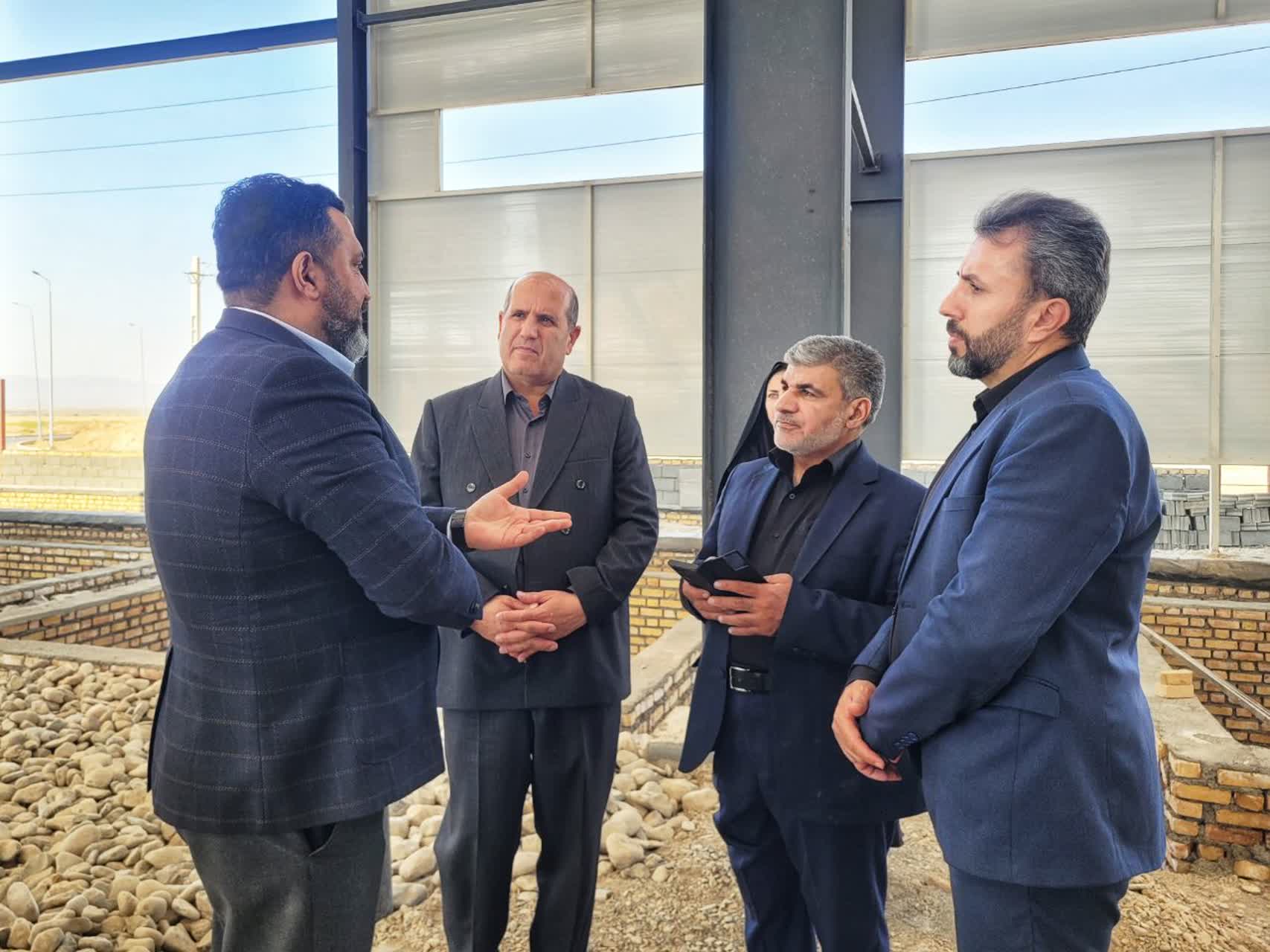 بازدید مدیرکل بنیاد شهید تهران بزرگ از شرکت «پیشگامان صنعت و ایمنی پرگاس» + عکس